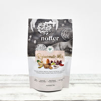 High quality nuts including dark chocolate, goji berries and green raisins from Meat United